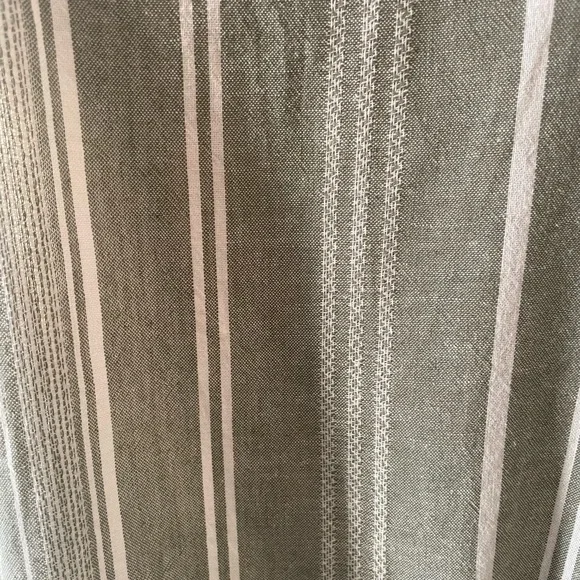 NWT Linen Blend Light Olive White Stripe Baggy Boho Front Tie Top - Picture 4 of 9